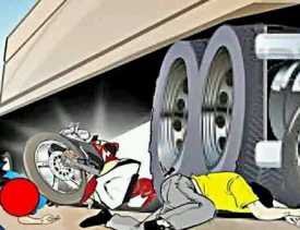 Ban Motor Tersenggol Fuso Saat Hendak Mendahului, Pria Ini Meregang Nyawa