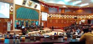 Paripurna DPRD Riau Dengar Jawaban Pemerintah atas Pandangan Fraksi