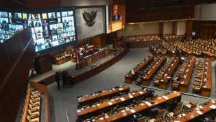 PKS Sebut Setneg Usulkan Perbaikan 158 Poin Omnibus Law