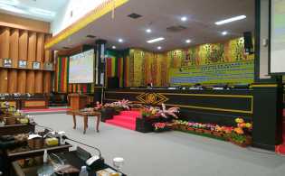 Wali Kota Firdaus 