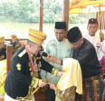 PDYM SB H M Yunus Abdullah R Al HAJ, Diradja Air Tiris Melayu Kampar Meresmikan Istana dan Memberikan Santunan Anak Yatim