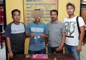 Oknum Mahasiswa dan Emak-emak Dibekuk Polisi karena Edarkan Sabu