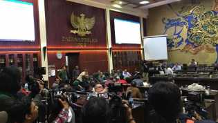 DPR Bentuk Panja RUU Omnibus Law Ciptaker Pekan Depan