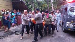 3 Korban Tewas dalam 1 Keluarga Tertimbun Longsor, Kapolres Tapteng Pimpin Evakuasi