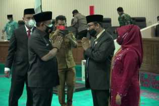 Muhammad Nawawi Resmi Dilantik Sebagai Anggota PAW DPRD Kampar