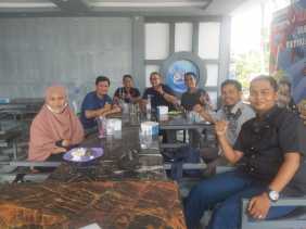 'NGOPI DIKSI' ngopi diskusi visi dan misi IKA AK USR