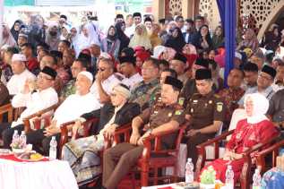 KEPALA KEJAKSAAN TINGGI RIAU HADIRI KEGIATAN SOFT OPENING DUMAI ISLAMIC CENTER