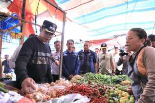 Pj Walikota Pekanbaru Sebut Harga Cabai Masih Tinggi