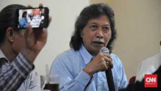 Cak Nun Dorong Dialog Empat Mata Jokowi-Rizieq Shihab