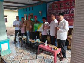 Bersama kepala BPJS ketenagakerjaan  Pekanbaru H.Syafaruddin Poti,SH,MM sosialisasikan program BPJS untuk naker extrim