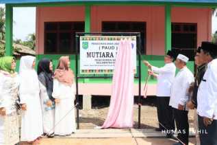 Bupati Wardan Resmikan Gedung Baru PAUD Mutiara Hati di Enok