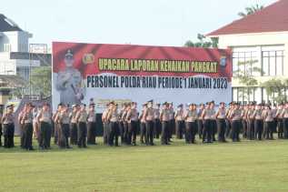 866 Personel Jajaran Polda Riau Naik Pangkat, Kapolda Irjen Iqbal: Karakter Akhlak Harus Makin Baik