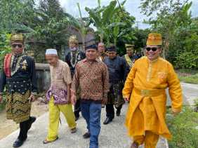 Niat Baik HM Yunus Dirikan Istana Kampar Terus Mendapat Dukungan