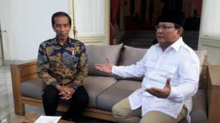 Survei Median, Elektabilitas Jokowi-Prabowo Turun Sementara AHY-Gatot-Anies Meningkat
