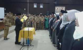 30 Pejabat Eselon IV Setingkat Kepala UPTD Pelalawan Dilantik Bupati