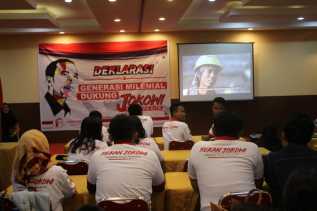 Ratusan Generasi Milenial Riau Deklarasi Dukung Jokowi Dua Periode