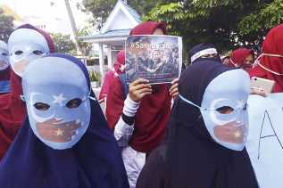 Mahasiswa Riau Unjuk Rasa Bela Muslim Uighur