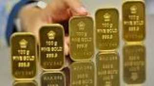 Sempat Menguat Sepekan, Harga Emas Antam Merosot Lagi