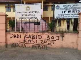 Wah HOT Info di Kampar, untuk jadi Kabid setor Rp 30 juta dan Kasi Rp 20 juta
