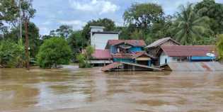 Tanggap Darurat Berakhir Hari Ini, Kabupaten Sintang Masih Tenggelam 3 Meter