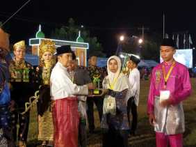 Gubernur Riau Syamsuar  Resmi Tutup  MTQ Riau XXXVIII