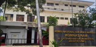 Bubarkan Komnas HAM