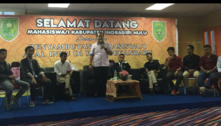 Politisi Muda, Yulisman S.Si Motivasi Ratusan Mahasiswa Baru Asal Inhu