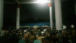 BREAKING NEWS: Fakultas Teknik dan Fisip UNRI Terlibat Bentrok