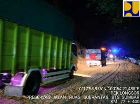 Lalu Lintas Jalan Lintas Barat Riau-Sumbar Mulai Normal
