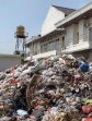 Walikota Pekanbaru Diduga Langgar UU Pengelolaan Sampah, Gedung Dekranasda Jadi TPS Liar