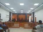 PEMBACAAN PUTUSAN PRAPERADILAN ATAS NAMA PEMOHON  HENDRA, AP.,M.Si DI PENGADILAN NEGERI TELUK KUANTAN