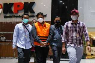 KPK Pindahkan Bupati Kuansing Nonaktif Andi Putra ke Rutan Pekanbaru