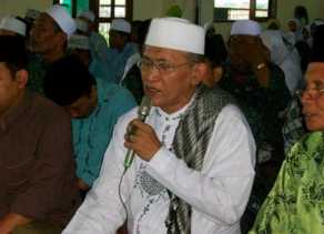 Rebutan Jadi 'Imam' di Pilgub Jatim, Kiai Sepuh NU Prihatin