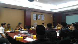 Syamsuar Komitmen Selesaikan Konflik Lahan di Riau