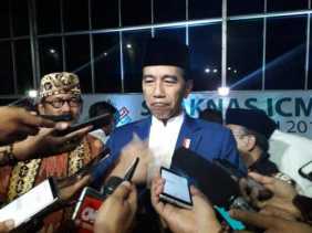Akui Ada Tekanan Intrik Politik, Jokowi: Dipikir Ambil Alih Freeport Barang Gampang ?