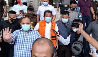 Kejati Perpanjang Penahanan Sekdaprov Riau Yan Prana
