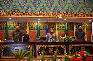DPRD Riau Gelar Rapat Paripurna Penutupan Masa Sidang I dan Pembukaan Masa Sidang II