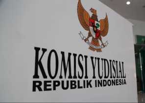 Mukti Fajar Ditetapkan Jadi Ketua Komisi Yudisial