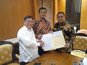 Akomodir Keinginan Mahasiswa, DPRD Riau Sampaikan Petisi ke Pusat