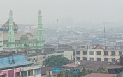 Kabut Asap Selimuti Kota Pekanbaru, Pasien ISPA Mulai Meningkat, Disdik Imbau Siswa Pakai Masker