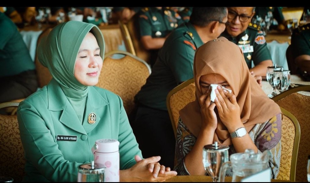Bakti untuk Para Pejuang Bangsa: TNI AD Serahkan Rumah Bagi Warakawuri dan Prajurit Cacat Akibat Tugas Operasii