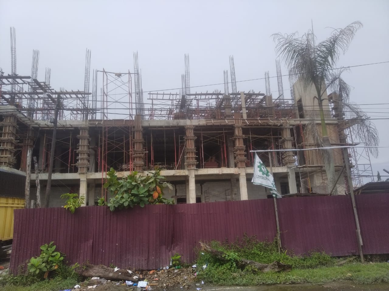 pekerja pembangunan RSUD Puri Husada Tembilahan unjuk rasa pekerja pembangunan RSUD Puri Husada Tembilahan unjuk rasai