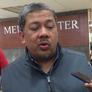 Fahri Hamzah: Cabut Saja UU ITE Dan Segera Sahkan RUU KUHP