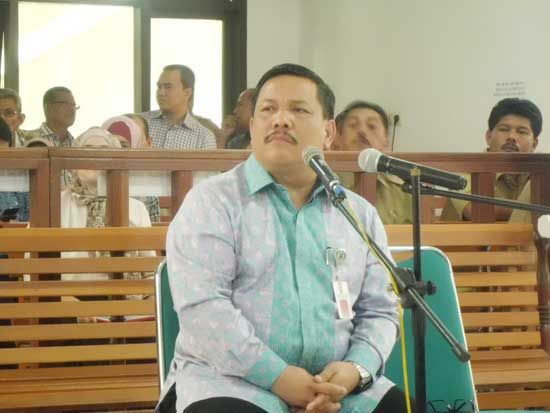 Kasus SF Hariyanto Hilang Ditelan Kabut, GOPMTR Heran dengan Kasus Penegakan Hukum di Riau Kasus SF Hariyanto Hilang Ditelan Kabut, GOPMTR Heran dengan Kasus Penegakan Hukum di Riaui