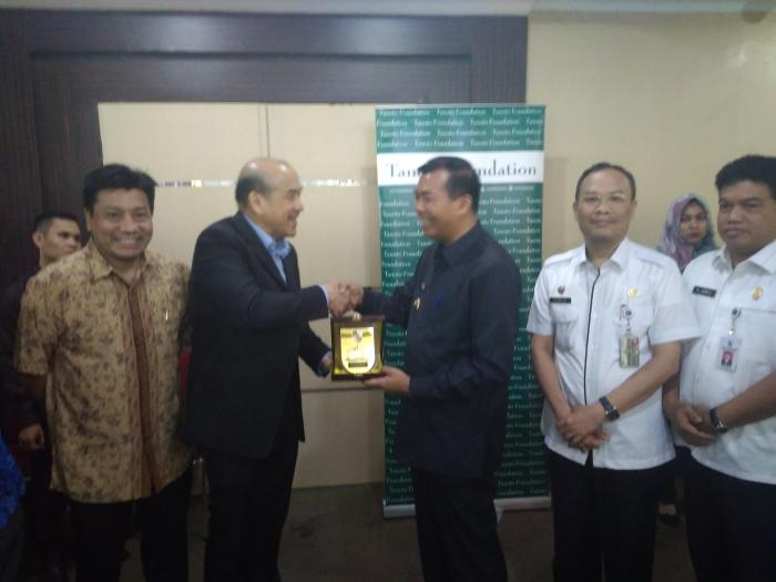 Wako Firdaus Teken MoU Program Pelita Pendidikan Bersama Tanoto Foundation Wako Firdaus Teken MoU Program Pelita Pendidikan Bersama Tanoto Foundationi