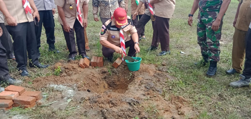 Wabup DS HMA Yusuf Siregar Lakukan Peletakan Batu Pertama Sanggar Bakti Pramuka STM Hulu Wabup DS HMA Yusuf Siregar Lakukan Peletakan Batu Pertama Sanggar Bakti Pramuka STM Hului