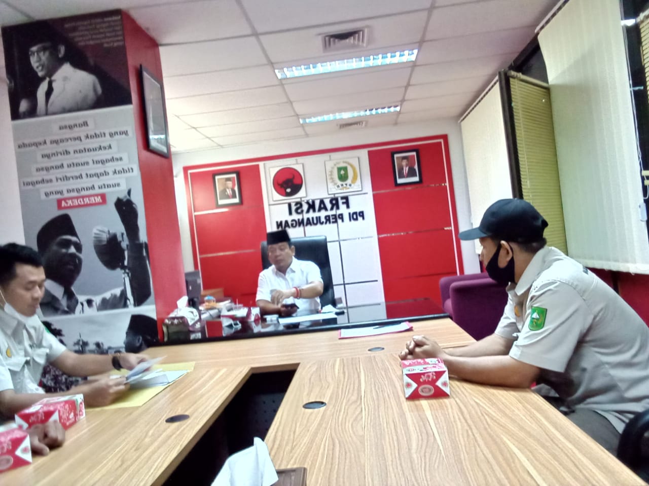 Perwakilan THL POPT-PHP Pertanian temui Pimpinan DPRD Riau
