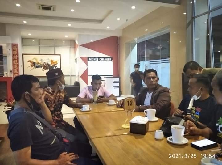 Besok Pengurus DPC APDESI Kab Kepulauan Meranti Dikukuhkan di Ballroom Afifa Sport Selatpanjang Besok Pengurus DPC APDESI Kab Kepulauan Meranti Dikukuhkan di Ballroom Afifa Sport Selatpanjangi