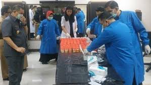 38 Pegawai Pemprov Riau Terindikasi Narkoba 38 Pegawai Pemprov Riau Terindikasi Narkobai
