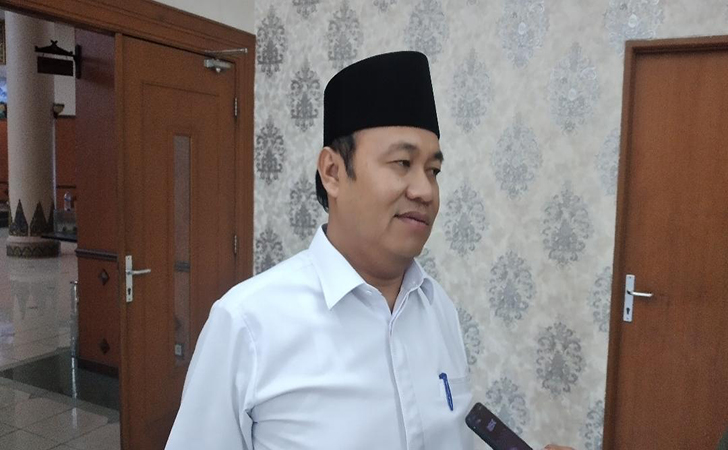 Yulisman Pastikan Pembahasan Rotasi AKD Kelar, Paripurna Rabu Mendatang Yulisman Pastikan Pembahasan Rotasi AKD Kelar, Paripurna Rabu Mendatangi